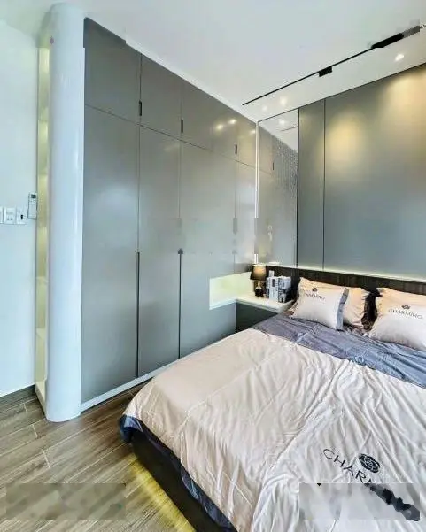 Bán gấp nhà Trần Kế Xương, P7, Phú Nhuận. DT 50,4m2. giá 2tỷ65