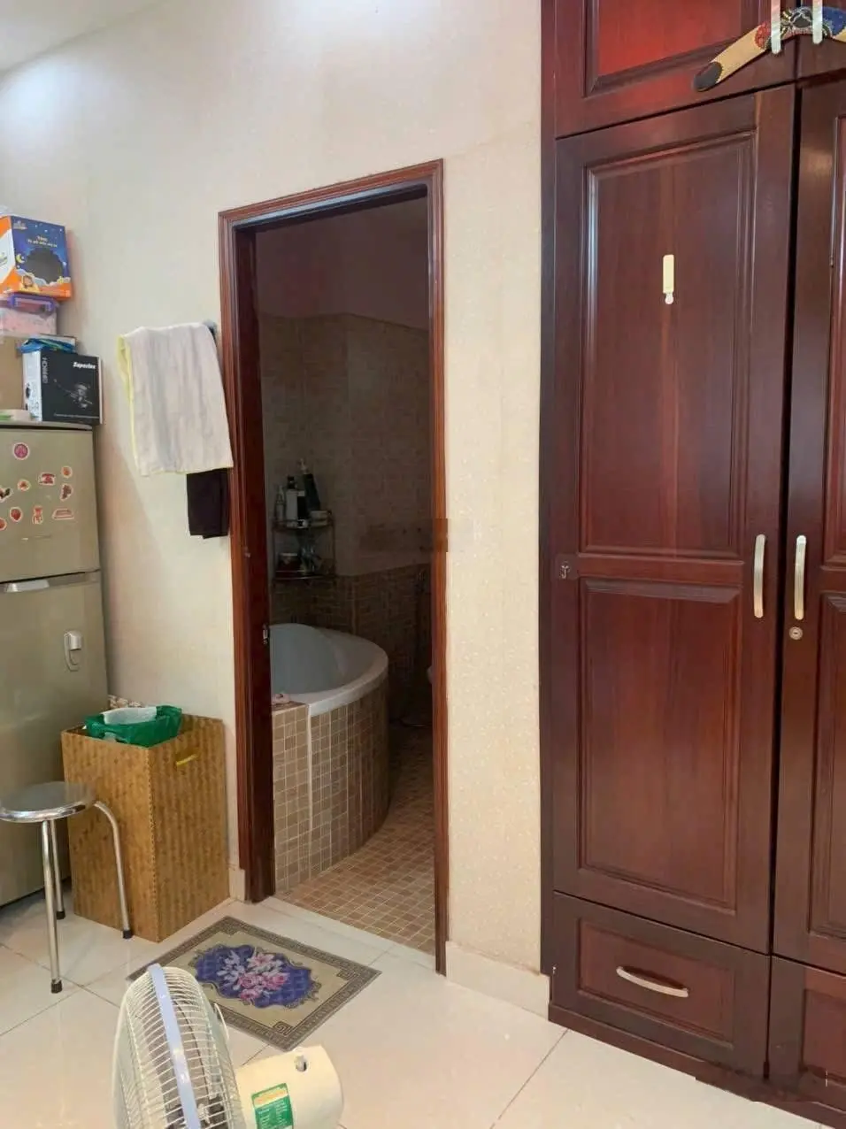 Bán nhà mặt tiền đường Huy Cận, Phước Long B, Thành Phố Thủ Đức. Diện tích 100m2, sàn 311m2, 18 tỷ
