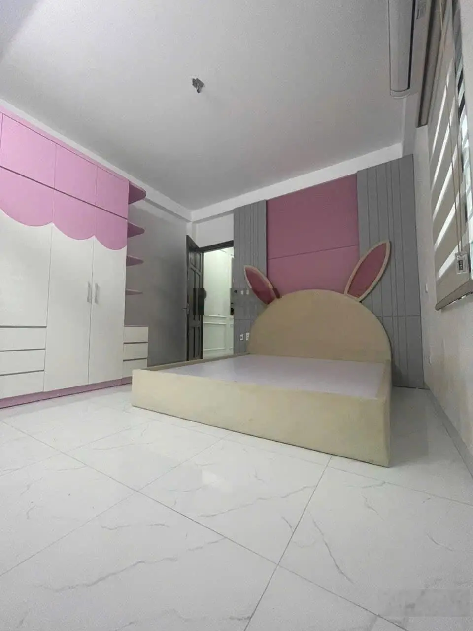 Bán nhà Mỗ Lao Hà Đông lô góc, cạnh hồ, kinh doanh ngày đêm, ô tô tránh 45m2, 5 tầng, 4.6m mặt tiền