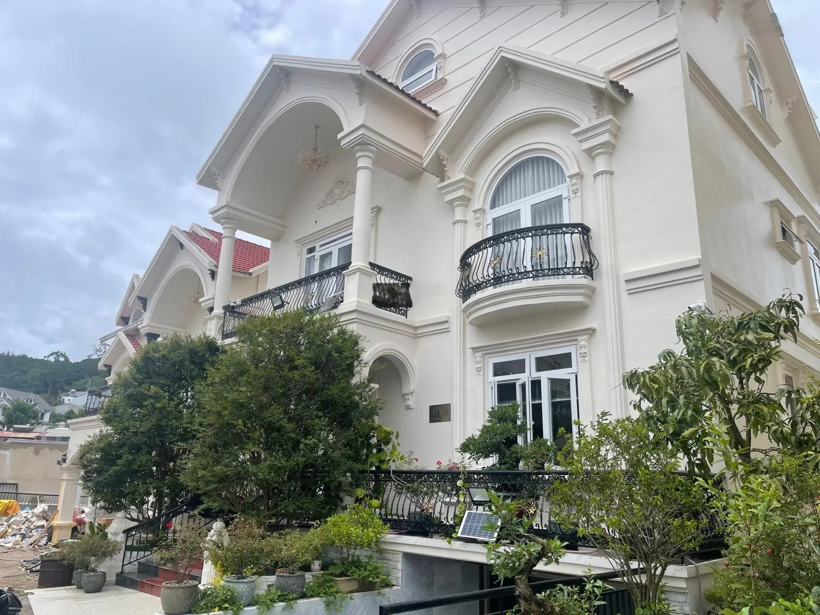 Anh Đào Villa Hùng Vương, P9, 210m2 ngang 20m, siêu VIP, văn minh, dân trí cao, nghỉ dưỡng yên tĩnh
