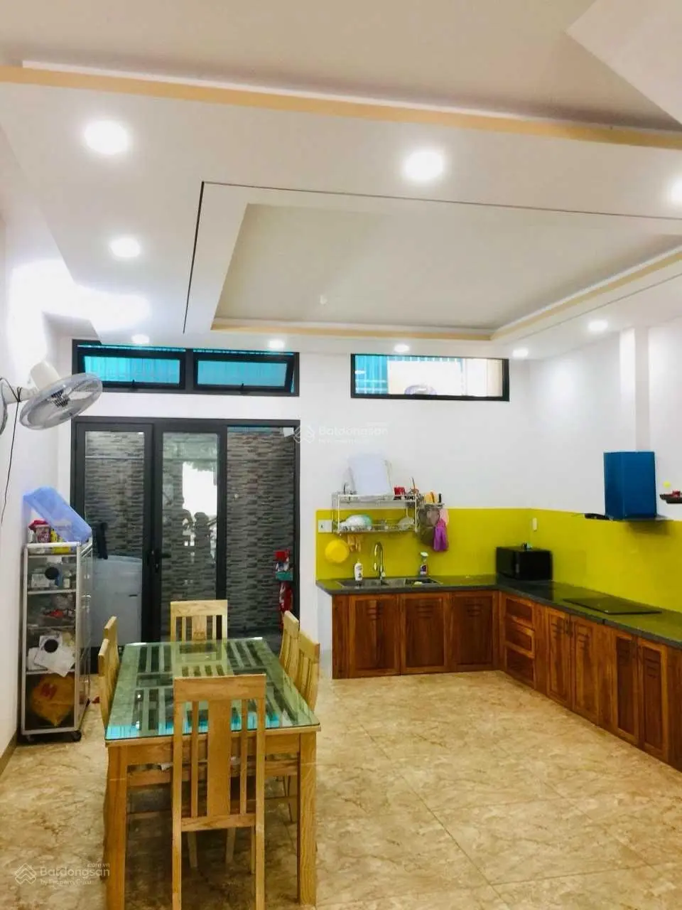 Bán nhà 3,5 tầng khu đô thị Hà Quang 1, đường Số 8