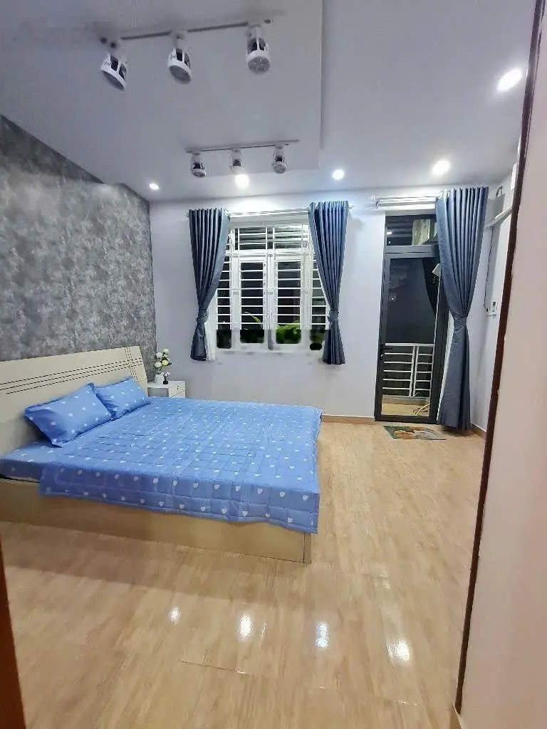 Bán gấp nhà đẹp 60m2 hxh Phạm Văn Chiêu P14 Gò Vấp