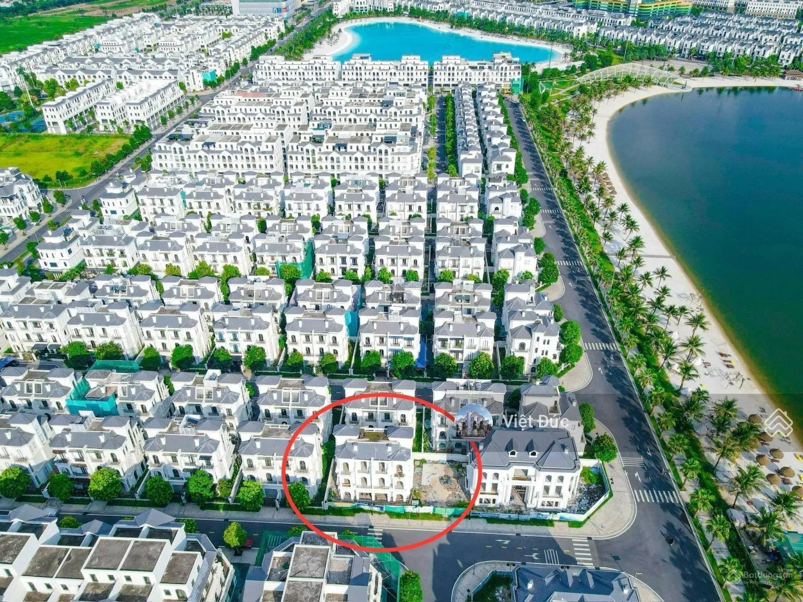 Cần bán gấp biệt thự đơn lập Sao Biển 300m2