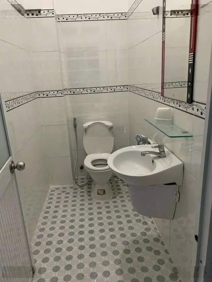 NHÀ KINH DOANH TỐT 4x15=60m2 Lương Minh Nguyệt Tân Phú cách đường Lũy Bán Bích 300m, sổ sẵn