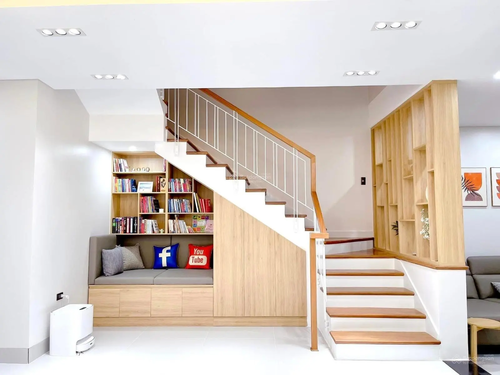 Nhà đẹp 82m2 tại Quách Điêu. Tiện ích đầy đủ, dân cư sầm uất thích hợp cho thuê