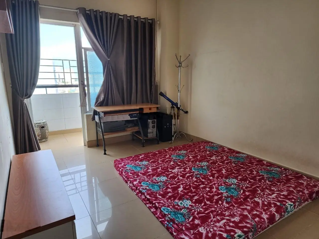 Cần bán gấp CH Him Lam Nam Khánh Q8 DT 100m2, 2 phòng ngủ, 2WC, full NT, giá 3.3tỷ sổ hồng