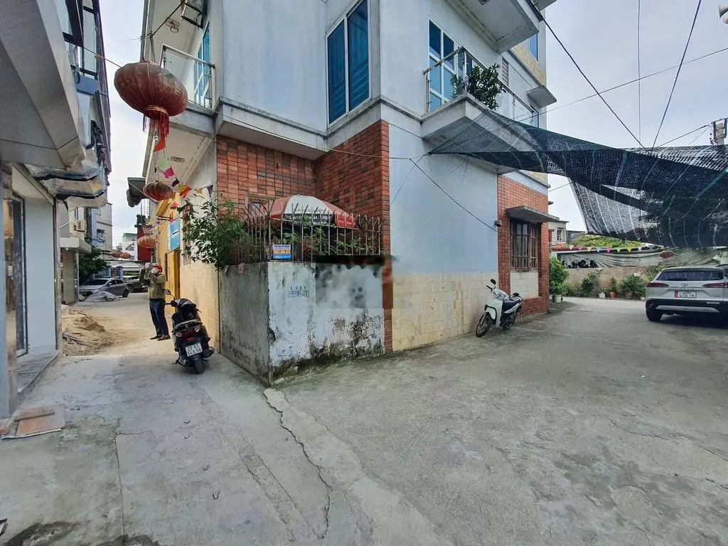 Bán nhà 4 tầng Phố Xốm gần Đại học Đại Nam ô tô đỗ cửa