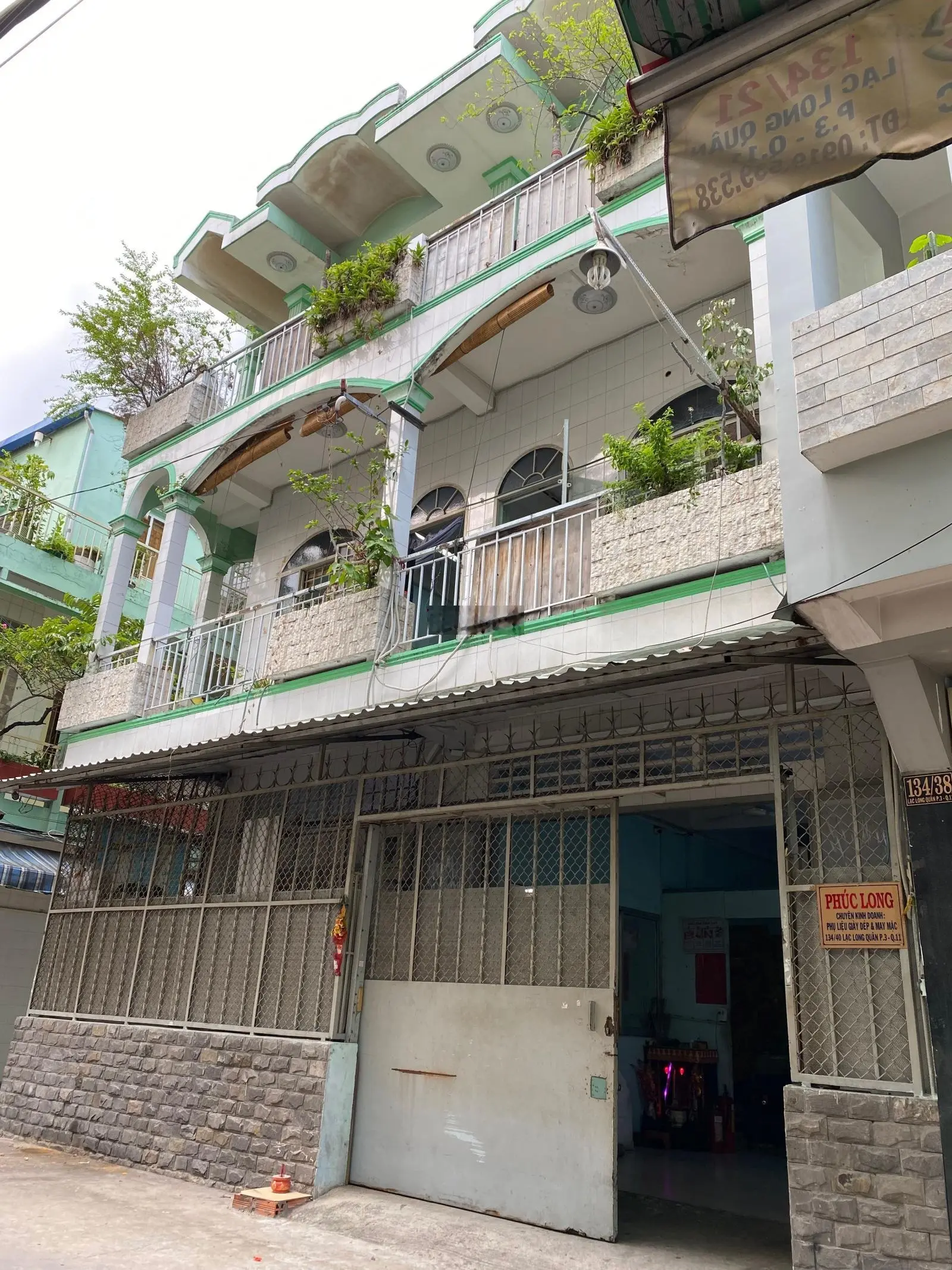 Giảm ngay 4 tỷ bán nhanh căn góc 129,7m2, 2 mặt tiền hẻm, 134/40 - 42 Lạc Long Quân, Quận 11
