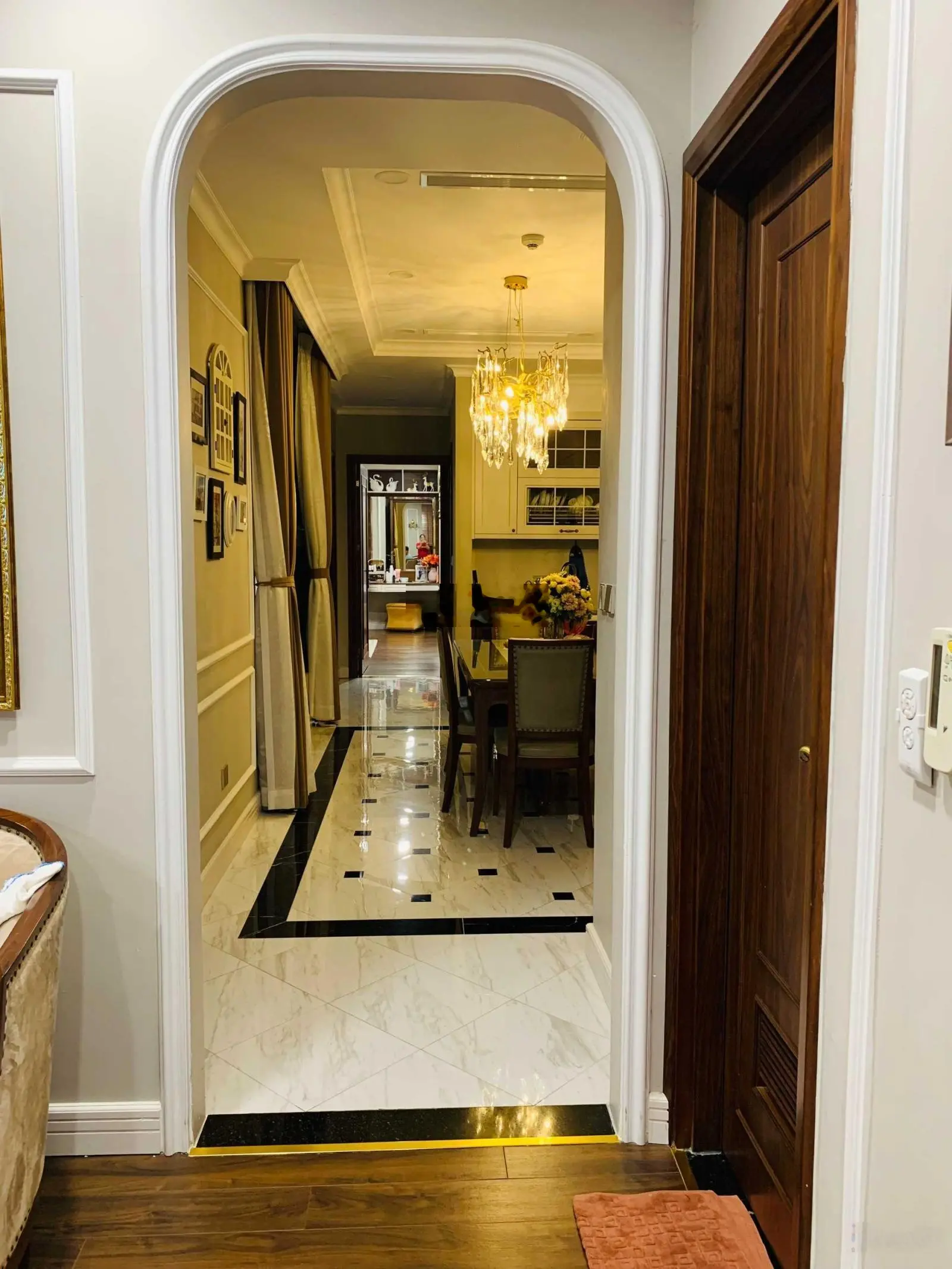 Bán căn đập thông giá tốt Tòa G3 Vinhomes green bay