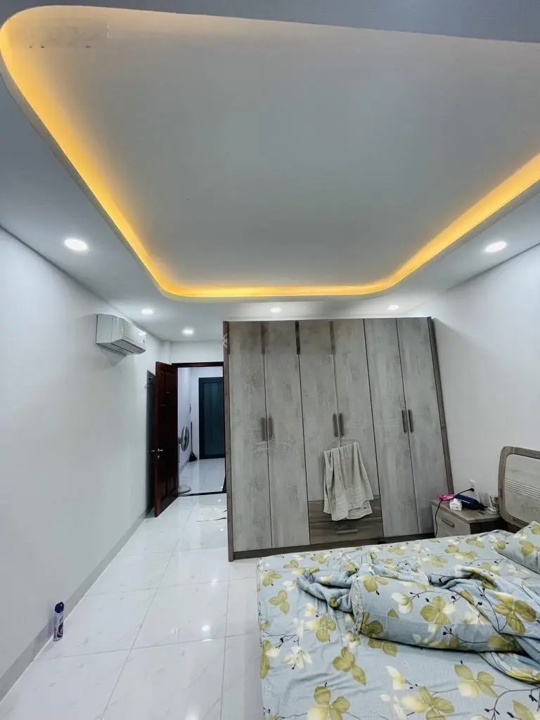 Bán nhà Khánh Hội quận 4 - hẻm ôtô - 48m2 - 5 tỷ nhỉnh - 4 tầng - sổ hồng riêng