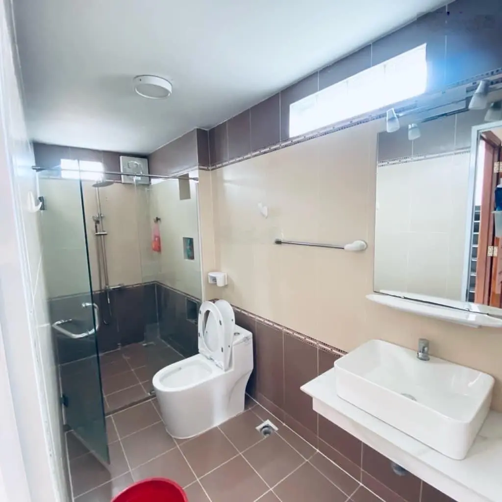 Cô tôi bán gấp căn nhà Nguyễn Thái Sơn, P5, Gò Vấp 1T2L 74m2(5*14,8m) giá 2tỷ880 sổ hồng chính chủ