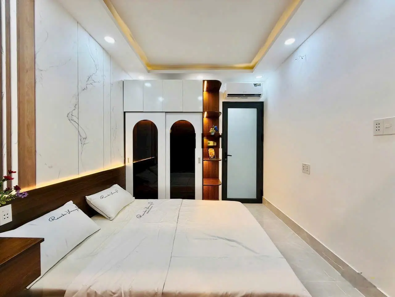 Không tin nổi! Nhà 18 Nguyễn Thị Minh Khai, P. Đakao, Quận 1, 60m2, sổ hồng riêng chính chủ