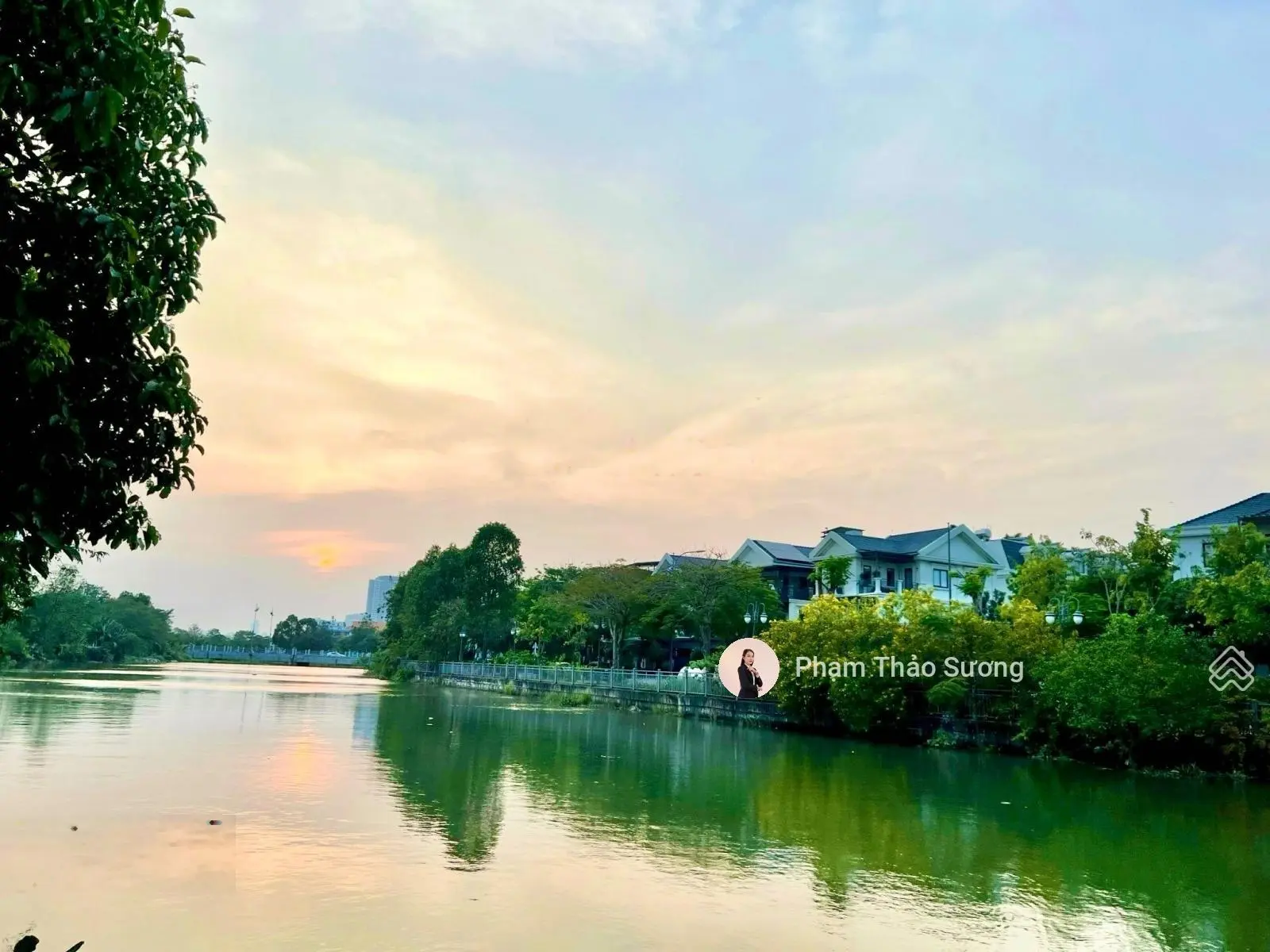 Bán đất biệt thự 210m2 trực diện sông Giồng Ông Tố - đối diện khu biệt thự Lake View giá chỉ 25 tỷ