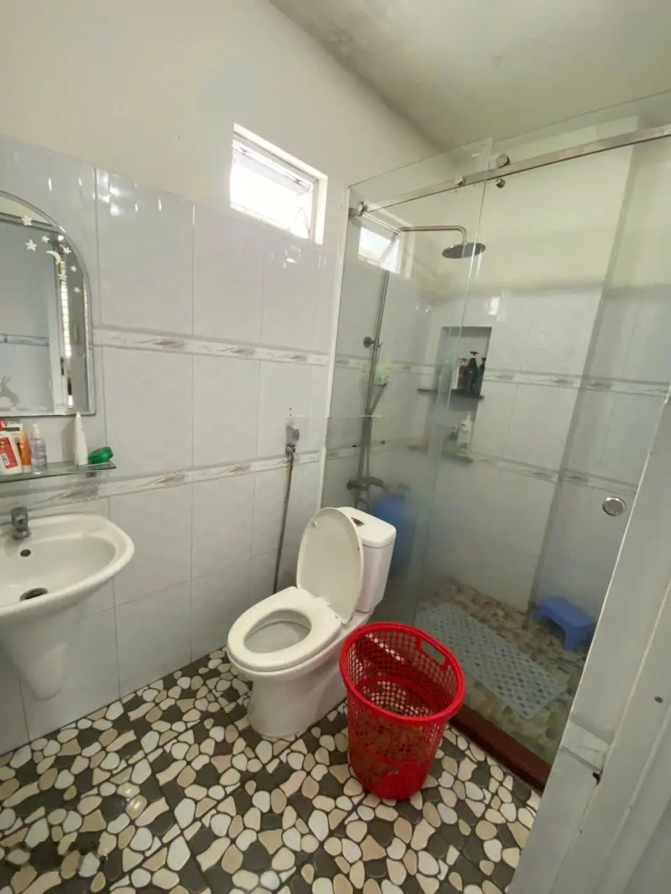 Giảm 500TR Bán nhà 1 trệt 1 lầu MT sầm uất đường Lý Thường Kiệt p.Dĩ An, Tp.Dĩ An