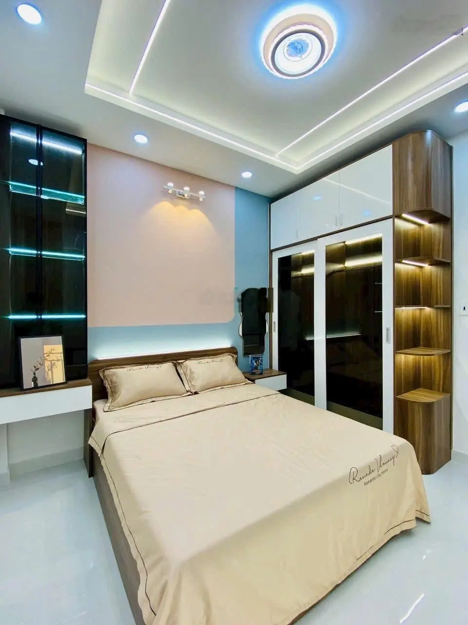 Bán nhà cạnh chợ Hóc Môn - Trưng Nữ Vương, Thị Trấn Hóc Môn / 72.5m2 / Giá 2 Tỷ 180 (Sổ Hồng Riêng)