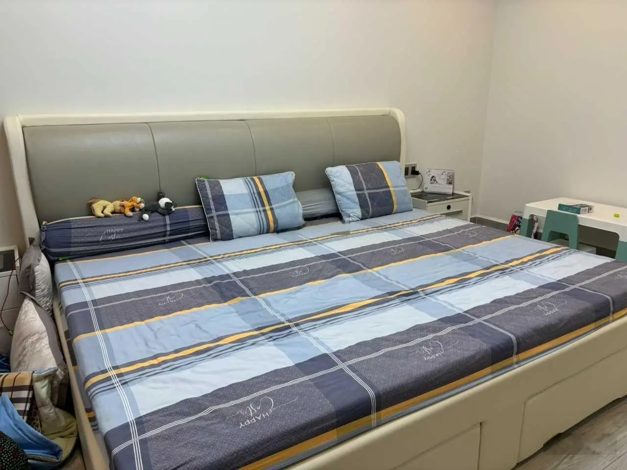 Bán căn hộ Satra Eximland, penthouse thông tầng, 4PN, 5WC, 344m2, full nội thất, SHR, giá 16 tỷ 5