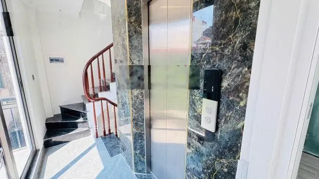 Siêu đẹp Thái Hà - 40m² x 6T - MT 5.6m - 13.1 tỷ nhà mới thang máy - ô tô đỗ cửa