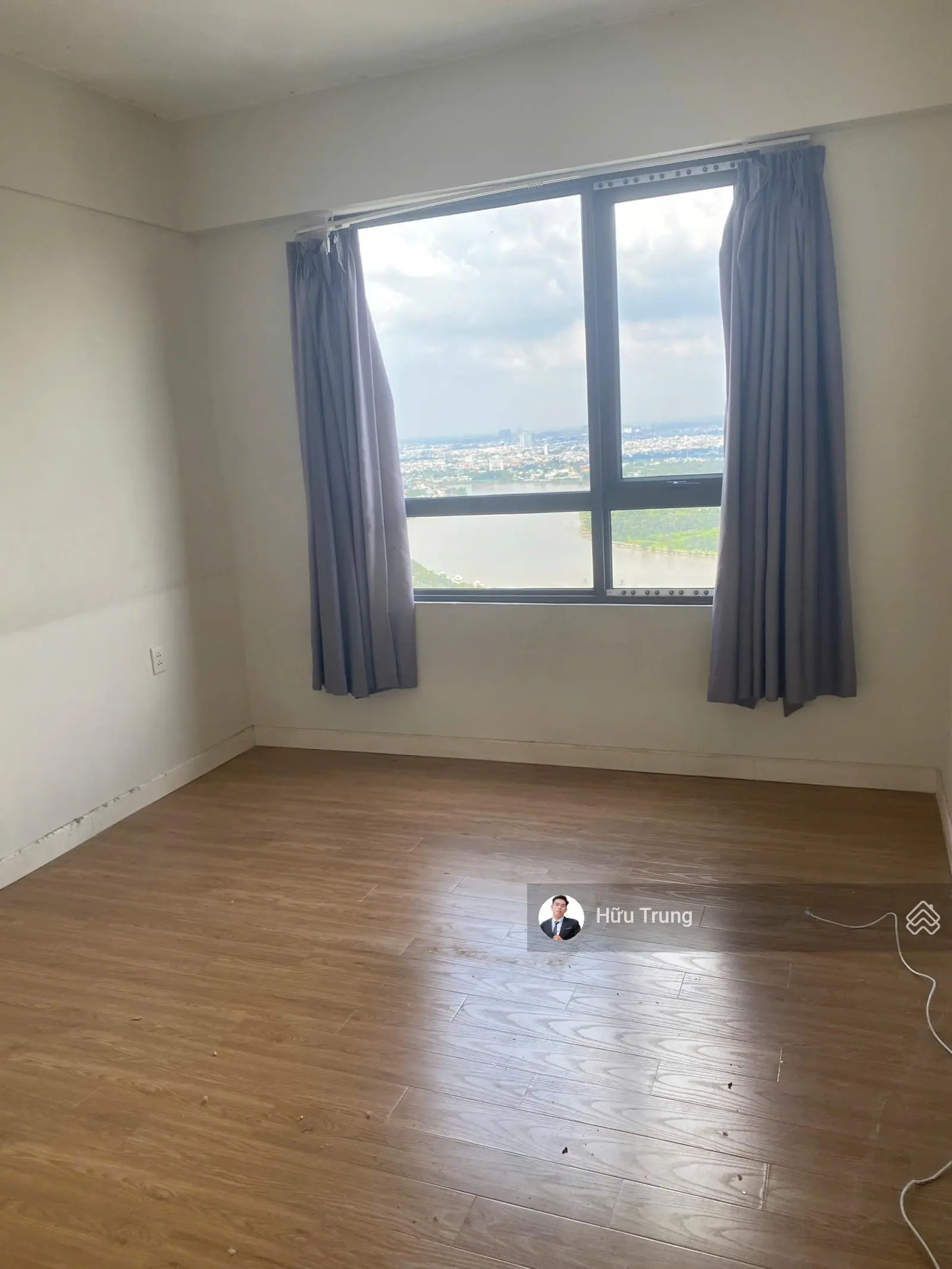 Bán căn hộ 3 phòng ngủ view sông chung cư Masteri Thảo Điền - Gọi em để báo giá tốt nhất