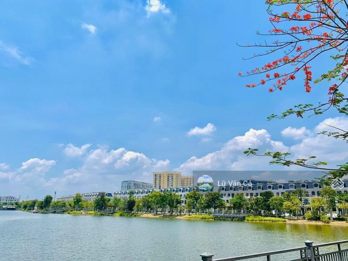 Bán nhanh nhà phố Lakeview City giá tốt nhất HĐMB giá bán 13,5 tỷ 5x20m 1 trệt 3 lầu Lh 0907 860 ***