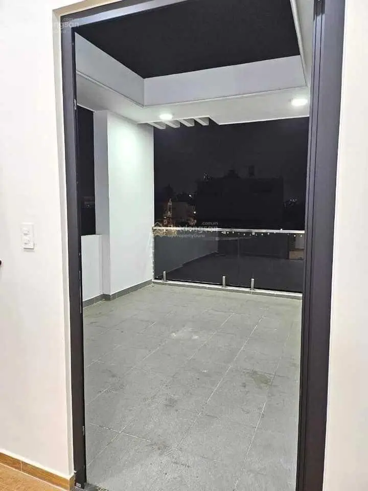 Kề khu Tên Lửa - nhà kiên cố - 73m2 - 3 tầng - 2 mặt hẻm 8m - sát mặt tiền đường - tặng nội thất