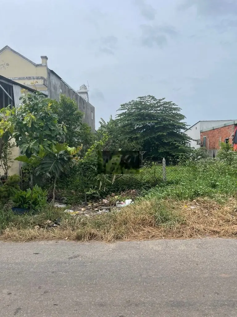Mặt tiền chợ, TT Dương Minh Châu, 250m2, đường nhựa, Kinh doanh