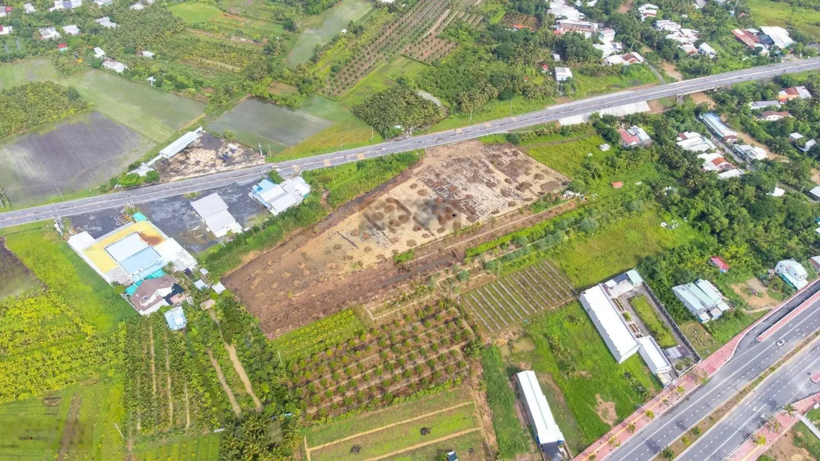 Bán 1.5 ha đất Ngay khu trung tâm tam giác QL1A và Võ Văn Kiệt, Tân Quới Tây, TP.Vĩnh Long