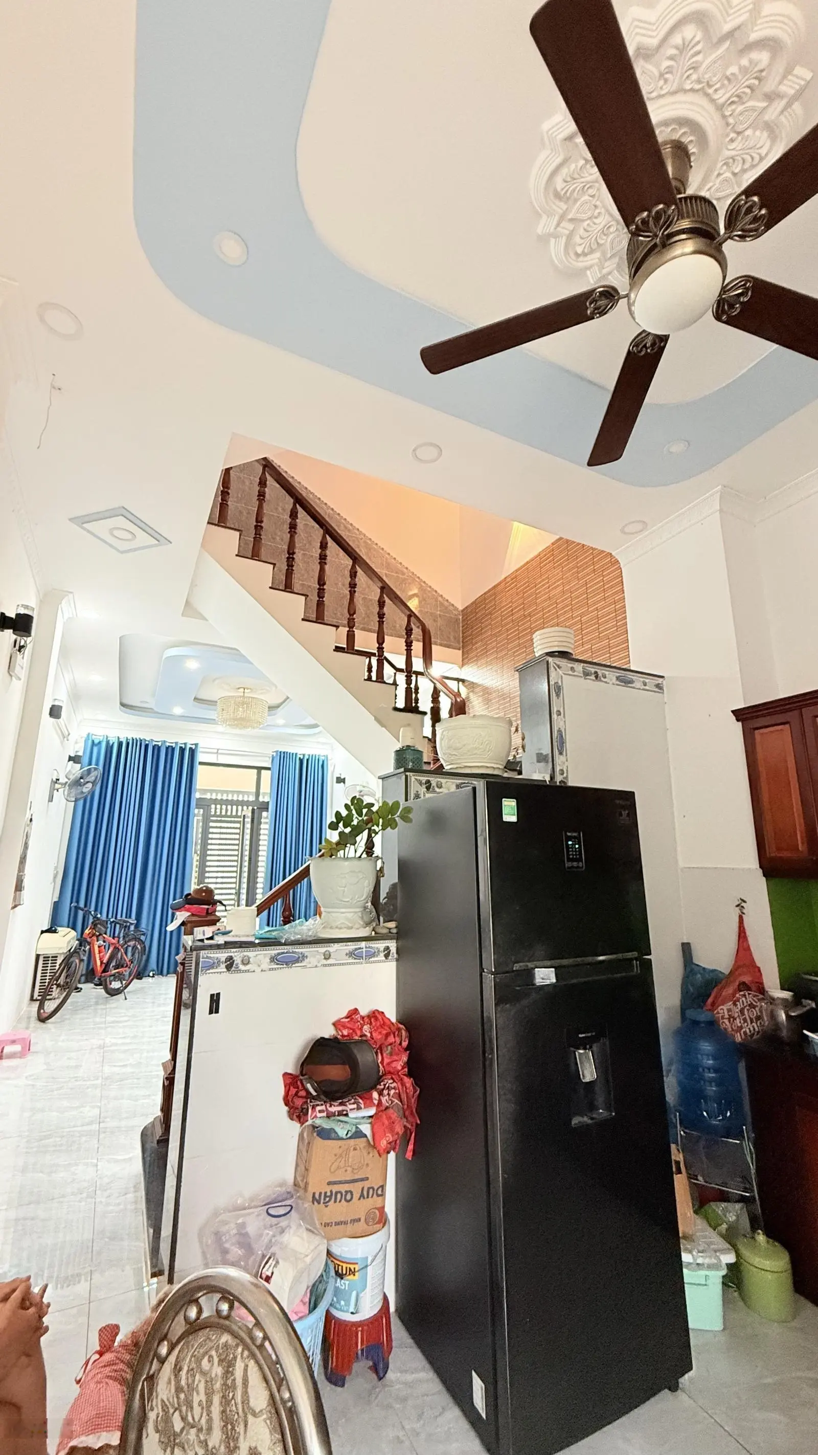 Bán nhà 1 trệt 2 lầu 1 tum dân xây ở kiên cố An Bình - Dĩ An - Bình Dương