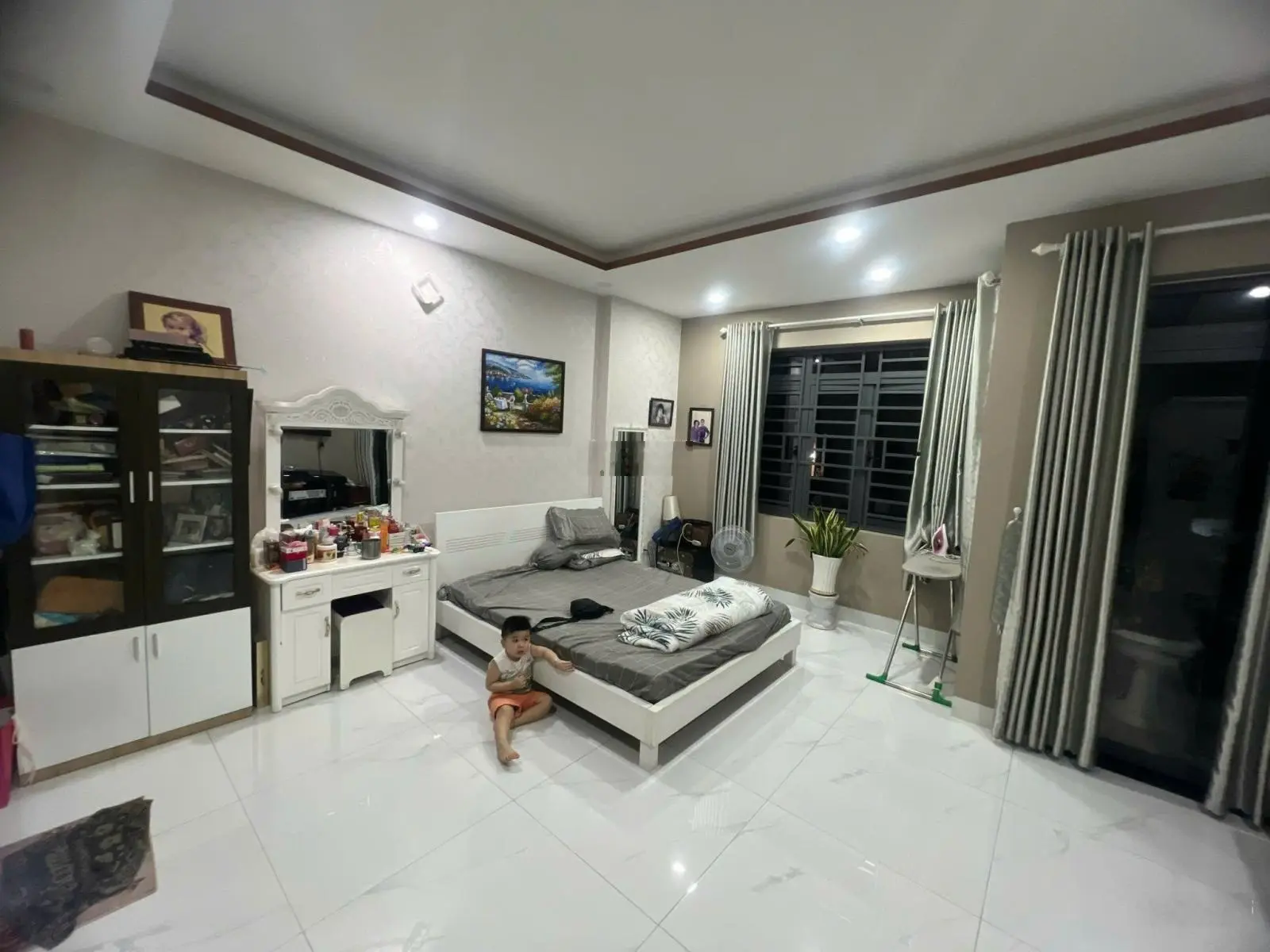 Bán nhà q2, nguyễn thị định, 70m2, 4 tầng , hơn 7 tỷ