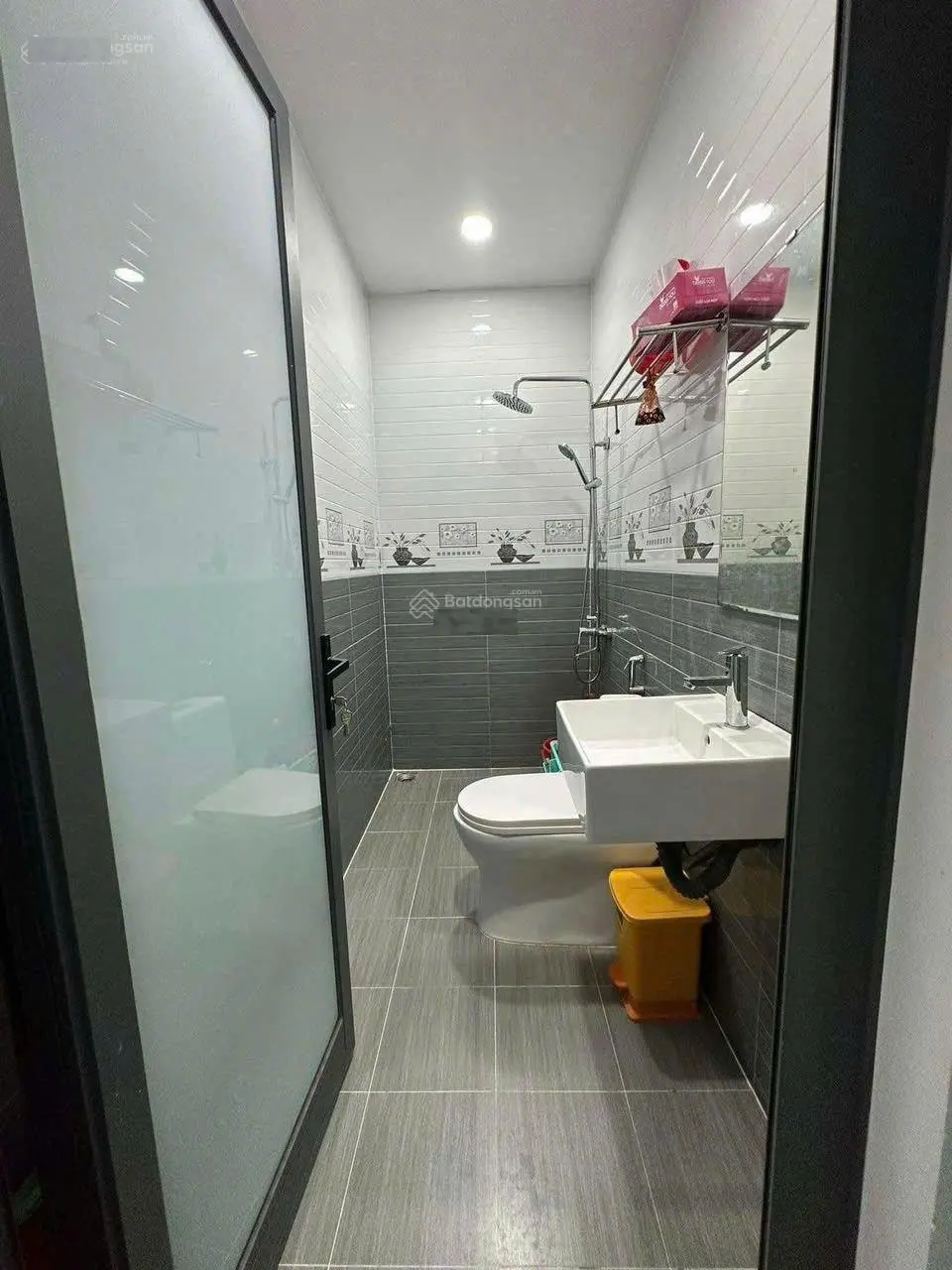 Nhà góc 3 tầng đường lý phục mang - dt 58,7m2 chỉ 4 tỷ 250 Diện tích: 58.7m ( nở hậu ) 0799299219
