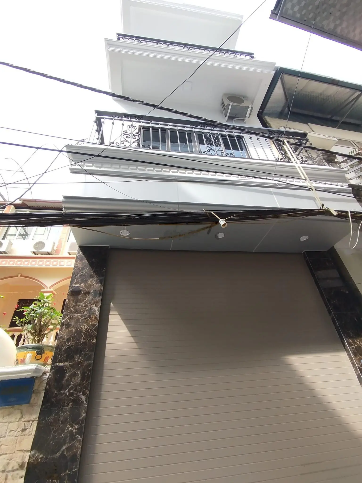 Nhà Đẹp Đón Tết! Phố 19/5 Văn Quán Hà Đông - 45m, 3 Tầng, MT 3.65m, Ô Tô Đỗ Cửa, Giá Chỉ 8.9 Tỷ!