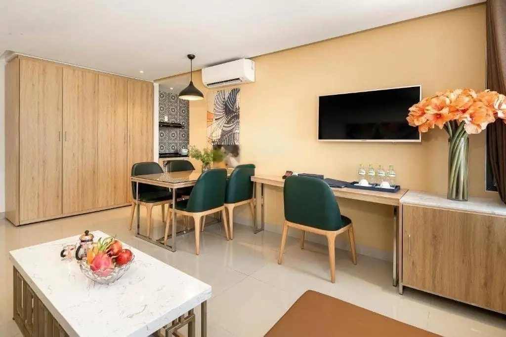 Bán nhà mặt tiền đang kinh doanh hồng phát Quận Sơn Trà 86m2, có thang máy, phòng cháy chữa cháy
