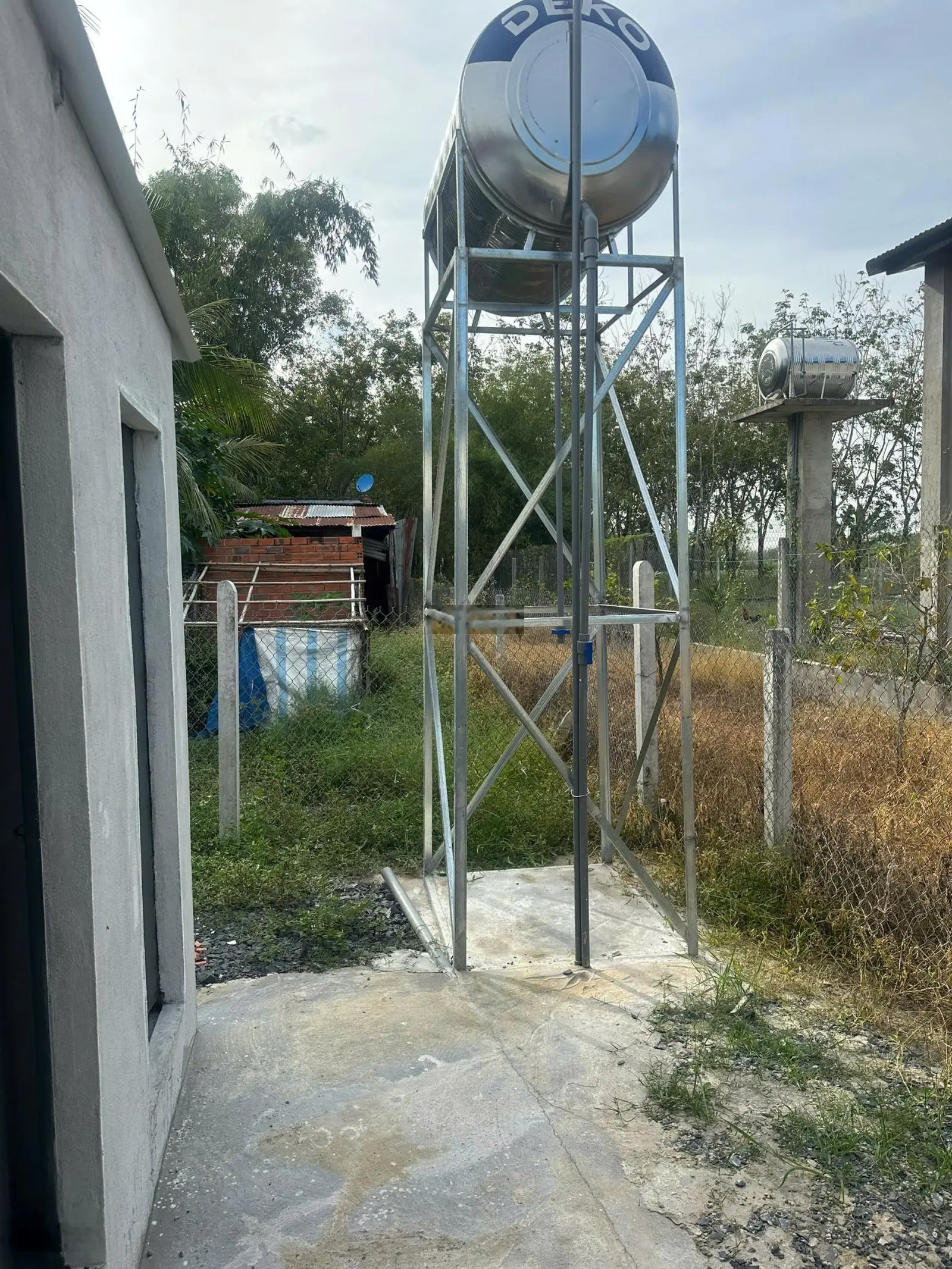 Nhà hoàn thiện ở ngay 130 m2, 100% thổ cư, thoáng sạch, đất phong thủy tốt, chính chủ, gần tiện ích