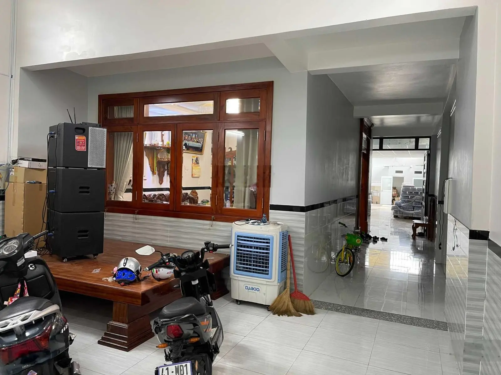 Bán nhà mặt tiền 42 đã hoàn công 6.05x50, phun thổ, 1 trệt, 2 lầu, 7.6 tỷ khu VIP Việt Kiều