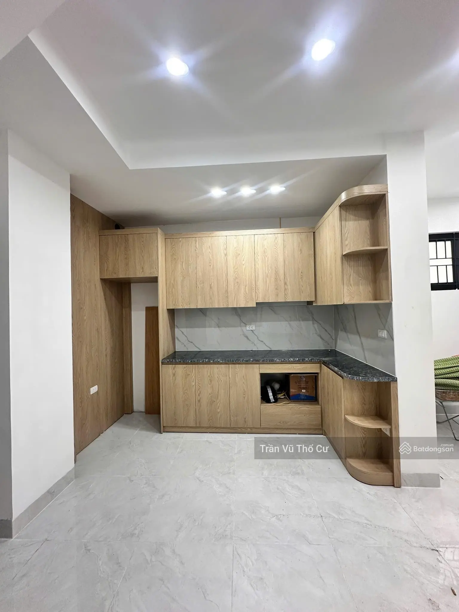 Ngõ rộng ba gác - lô góc ba thoáng - nhà đẹp ở luôn - nội thất sang xịn - sh quay tròn