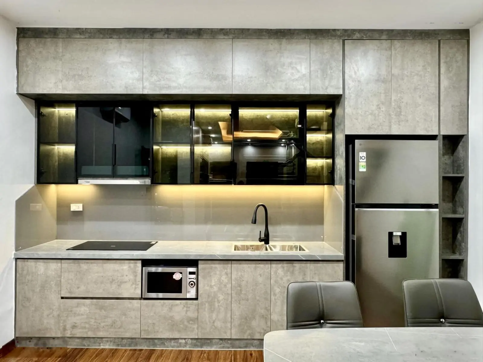 Bán NR 60m2 tại Chùa Láng, Đống Đa, HN, giá cực chất 18 tỷ VND
