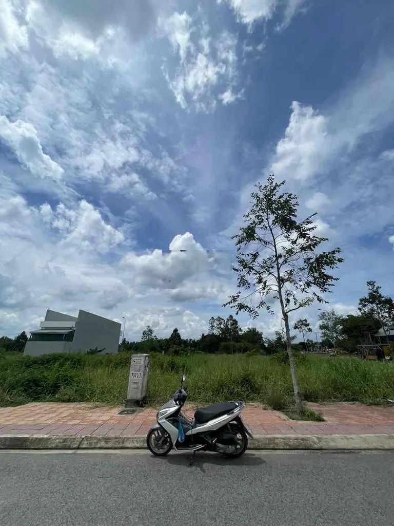 GIÁ CÒN THƯƠNG LƯỢNG GẦN LÊ HỒNG PHONG, NGUYỄN HUỆ