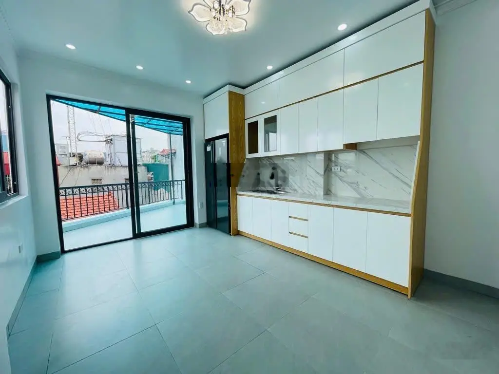 Cực hiếm Trương Định, ngõ rộng 3m-6 tầng mới tinh, full nội thất, ngõ thông tứ tung-kinh doanh đỉnh