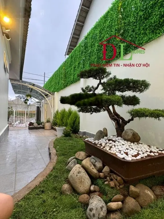 Bán biệt thự mới xây đường Trần Đại Nghĩa Phường 8 Đà Lạt có sân vườn rộng