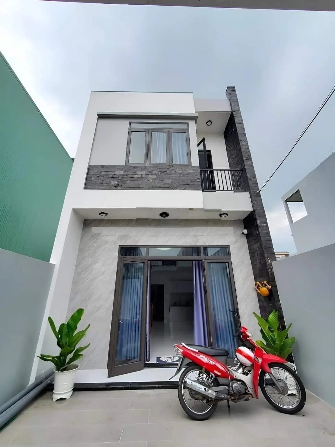 Chủ cần tiền giảm sâu 1 tỷ chỉ còn 3 tỷ155 nhà siêu đẹp dt khủng tại đ.âu dương lân, quận 8.