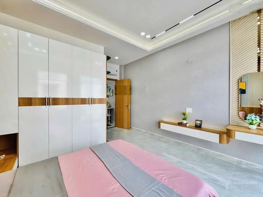 Bán nhà hẻm ô tô số 79/* Trần Quang Long Bình Thạnh. Giá 3tỷ050TR, Diện tích 45m2