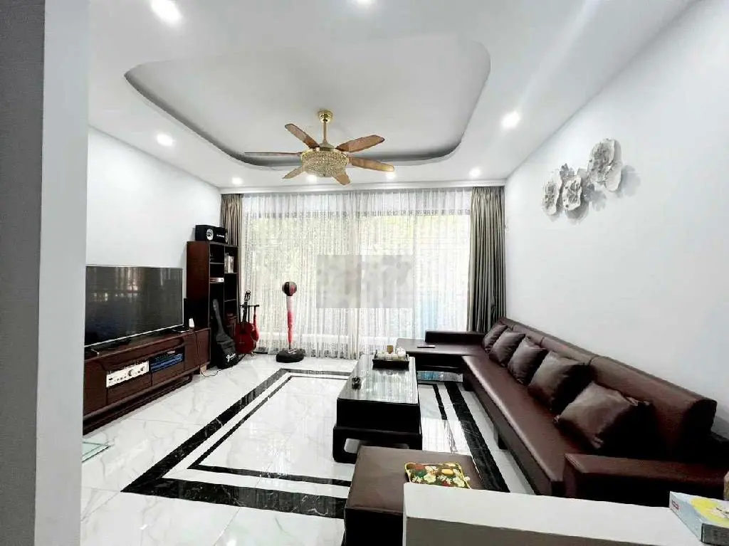Chú Trung Thiện Chí Bán Căn Phân Lô Đội Nhân, Gara ô tô, 87m, MT 5M