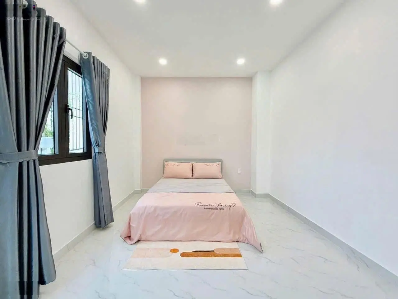 Bán nhà ngay Ngã 4 Phú Nhuận - MTĐ Cầm Bá Thước - P7 - Phú Nhuận, DT 49m2, Giá 3tỷ750, sổ riêng
