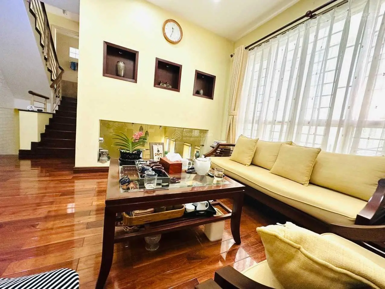 Bán nhà Đội Cấn 2 mặt ngõ thoáng - thông Giang Văn Minh - 40m2 4 tầng MT 4.8 m 9 Tỷ 0394 743 ***