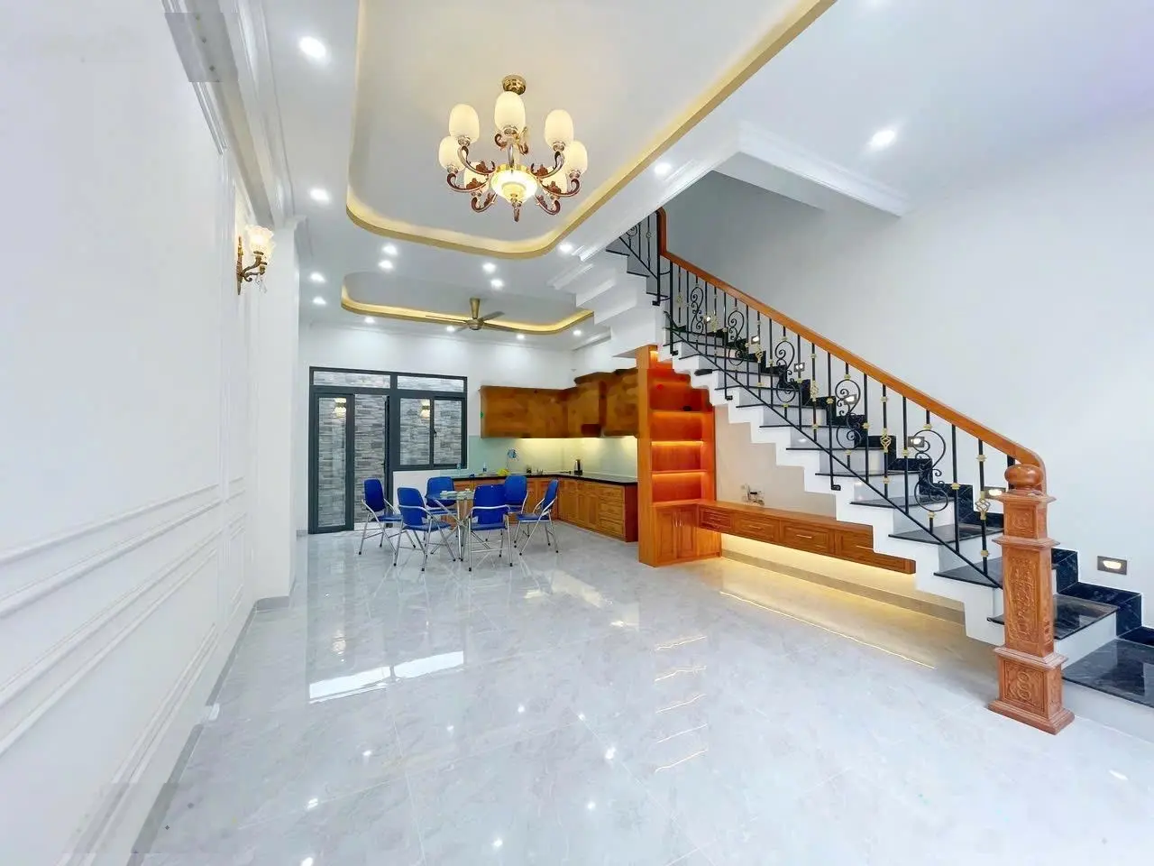 Săn nhà phố 4 tầng siêu đẹp,phường hiệp bình chánh -tp. thủ đức,gần chợ,giá chỉ 7.2 tỷ hỗ trợ vay