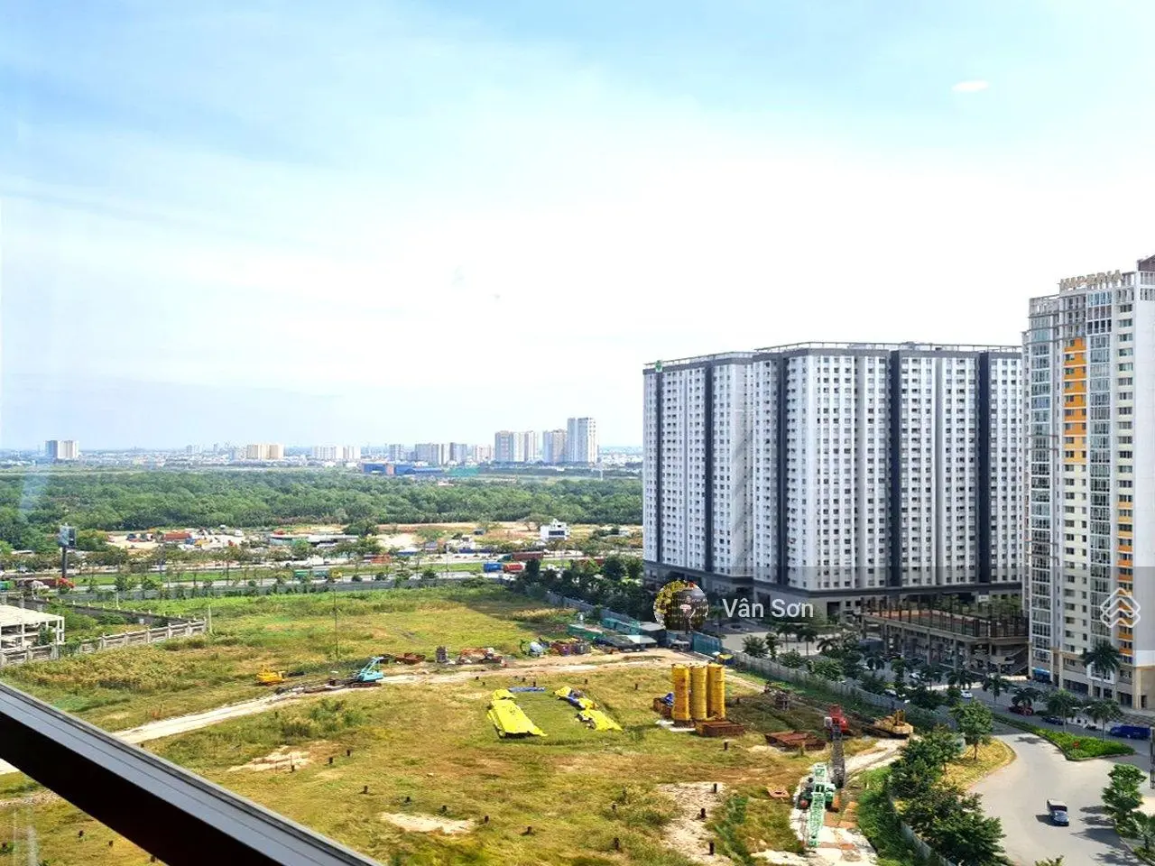 Bán nhanh căn góc 104m2 2PN tầng cao, view đông nam cực thoáng, giá cực tốt chỉ 9,7 tỷ all in