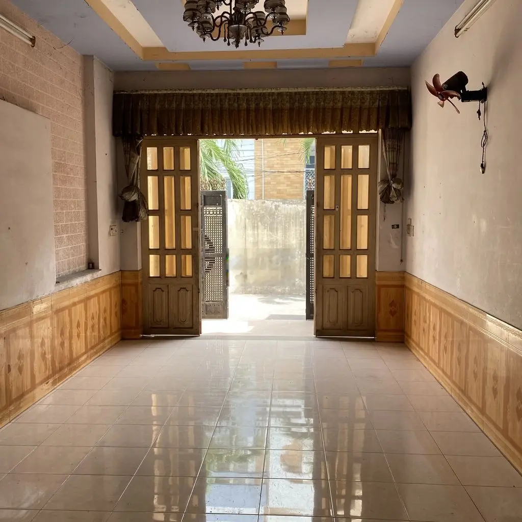 Cần bán gấp nhà phố 2 lầu 148m2, sổ hồng riêng, khu an ninh, giá 6tỷ5