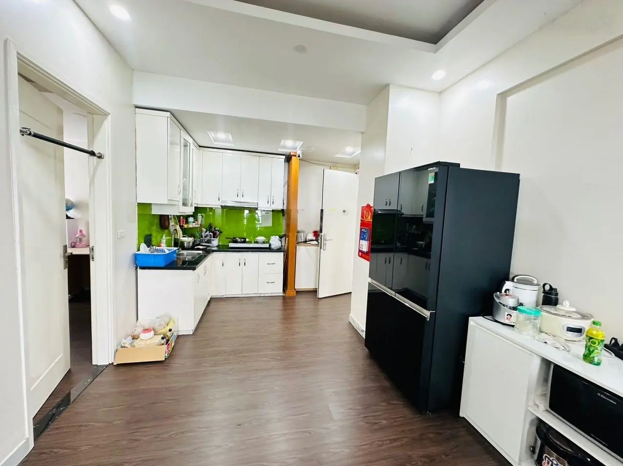 Bán căn 2 phòng ngủ 2 vệ sinh full nội thất đẹp