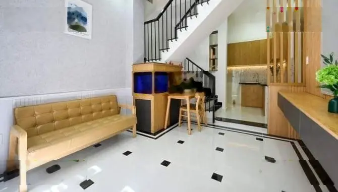 Nhà đẹp cho thuê 15tr/tháng đường Sư Vạn Hạnh gần BigC Miền Đông DT: 49m2, sổ sẵn, giá 3tỷ350