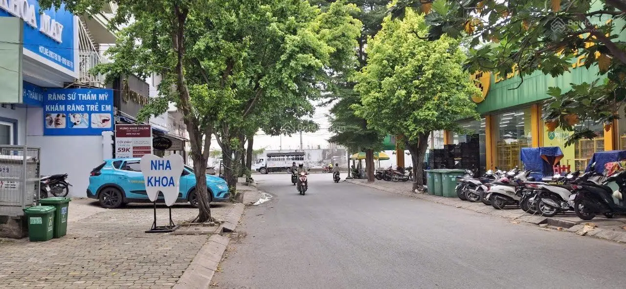 Bán mặt tiền kinh doanh đường D3 KDC Nam Long, đối diện Global City 8x20m. Giá 32 tỷ TL