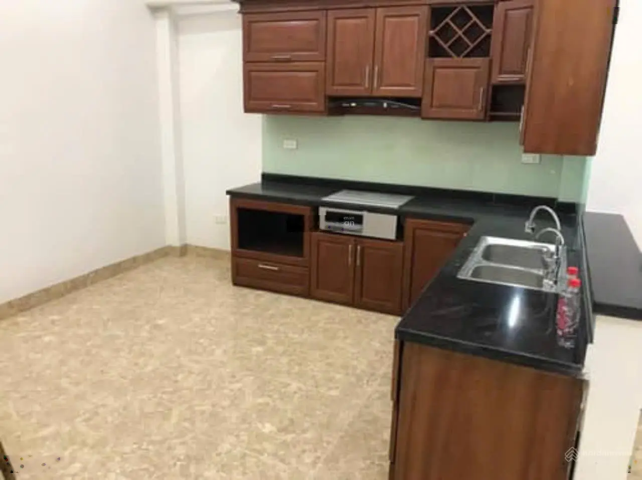 Bán nhà phố kẻ tạnh giang- phúc lợi-long biên.5m ra ô tô.đường phân lô ô bàn cờ.thông ô tô 4,95 tỷ